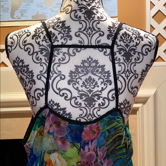 Tropical top - Picture 4 of 5